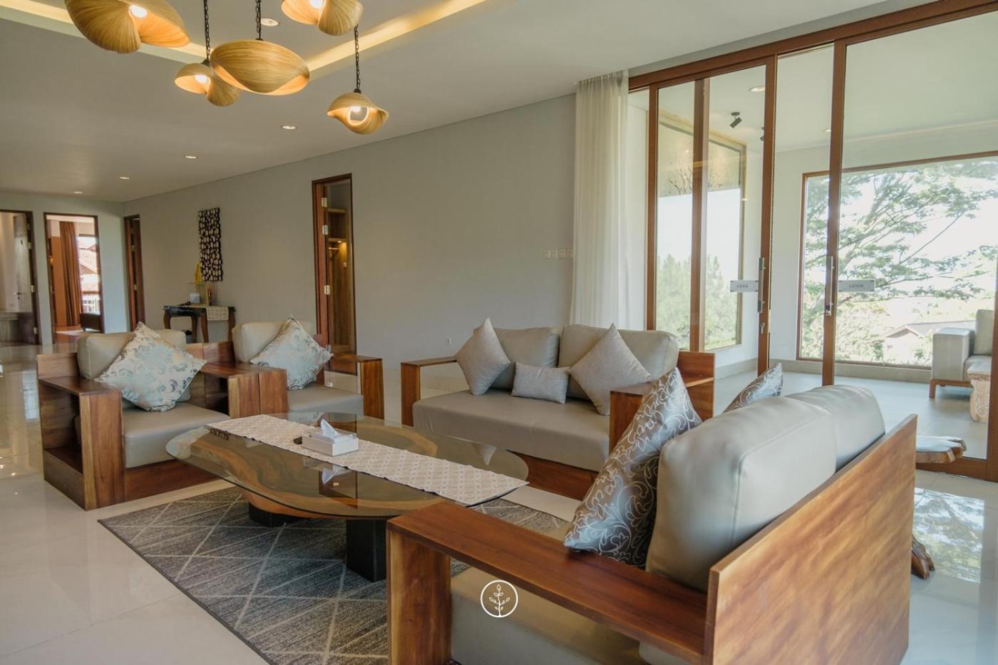 בנדונג Anindya Hill View Villa 7 Bedrooms With A Private Swimming Pool מראה חיצוני תמונה