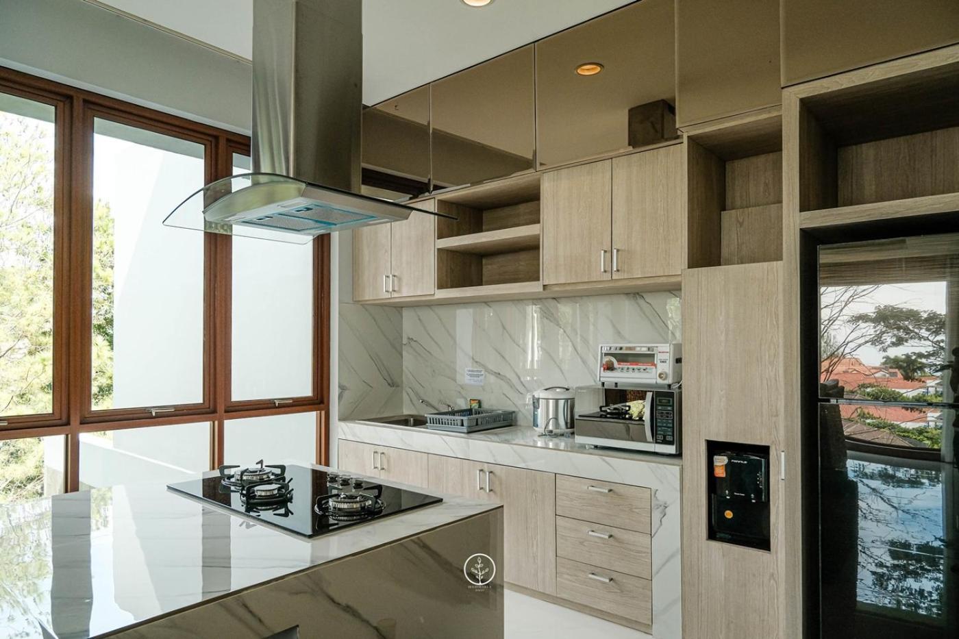 בנדונג Anindya Hill View Villa 7 Bedrooms With A Private Swimming Pool מראה חיצוני תמונה